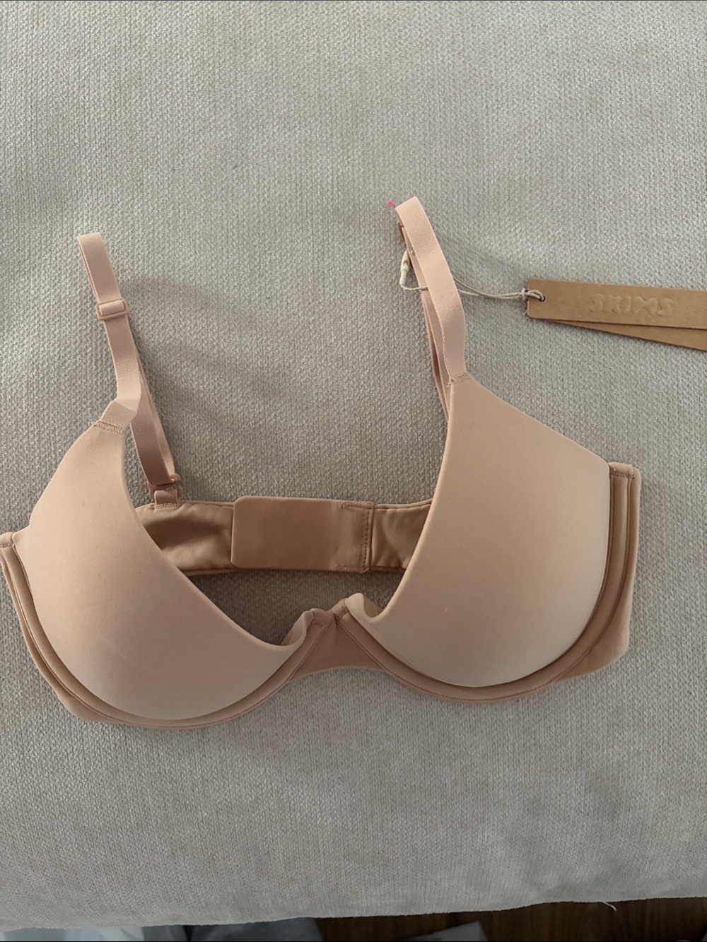 SKIMS Underwire T-Shirt Bra - Beige
